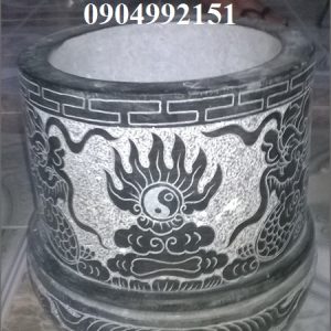Mẫu bát hương đá của gia chủ phường Bích Đào thành phố Ninh Bình