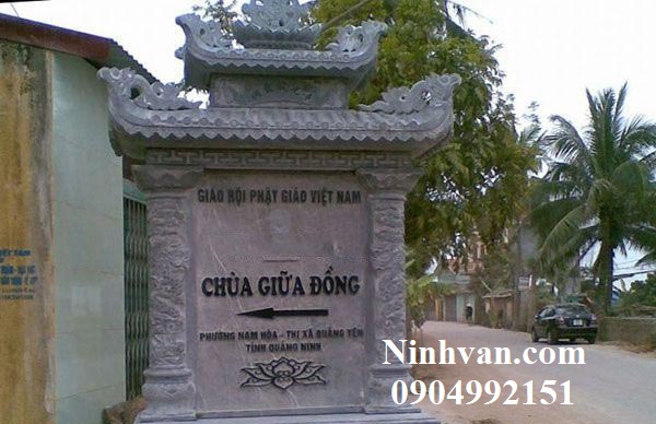 Mẫu bia đá chùa giữa đồng tỉnh Quảng Ninh